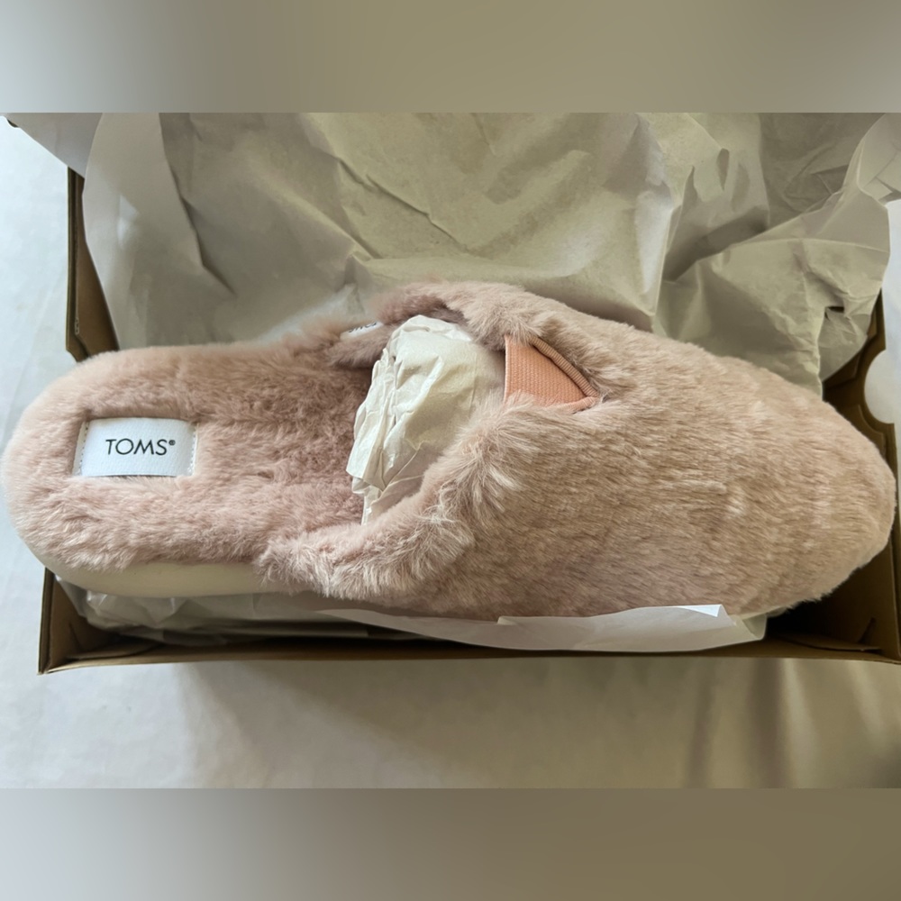NEW Cute Rose Pink Alpargata Mallow Mule Faux Fur Slippers 🎀